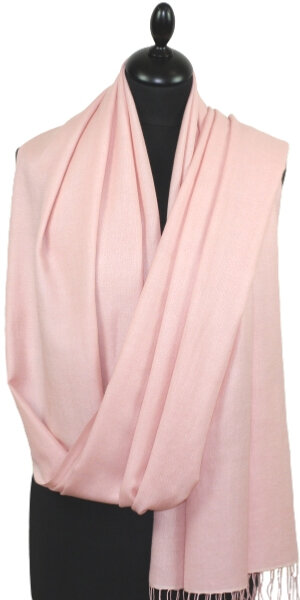 Pashmina Rose Poudré