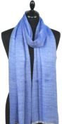 Châle en laine bleu klein