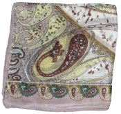 Foulard carré en soie chair
