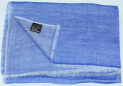 Châle en laine bleu klein