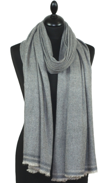 Étole laine et cachemire gris bleuté