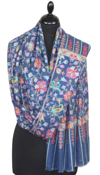 Étole Cachemire Bleu Marine Floral Brodée