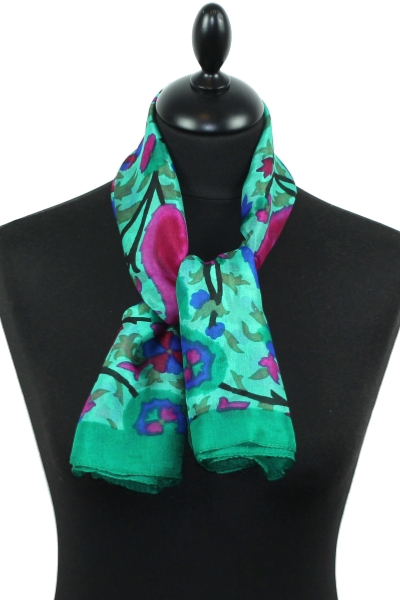 Foulard carré en soie vert