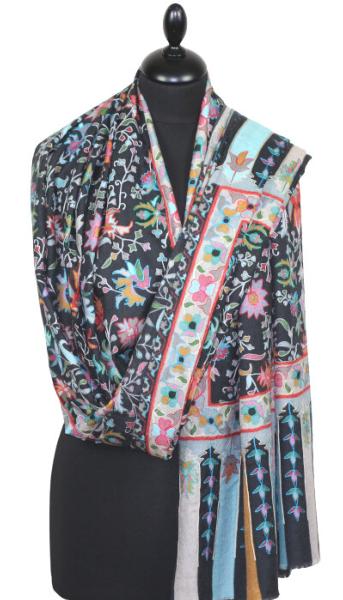 Étole Cachemire Noir Floral Brodée