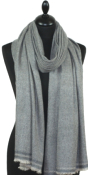 Étole laine et cachemire gris bleuté