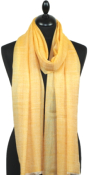 Châle en laine jaune soleil