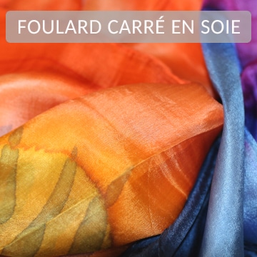 Foulard carré en soie peinte à la main, élégant et polyvalent, pour homme et femme